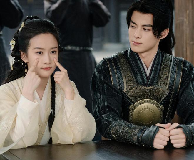 明晚见！帅哥美女扎堆，导演也牛，这剧要火！插图1
